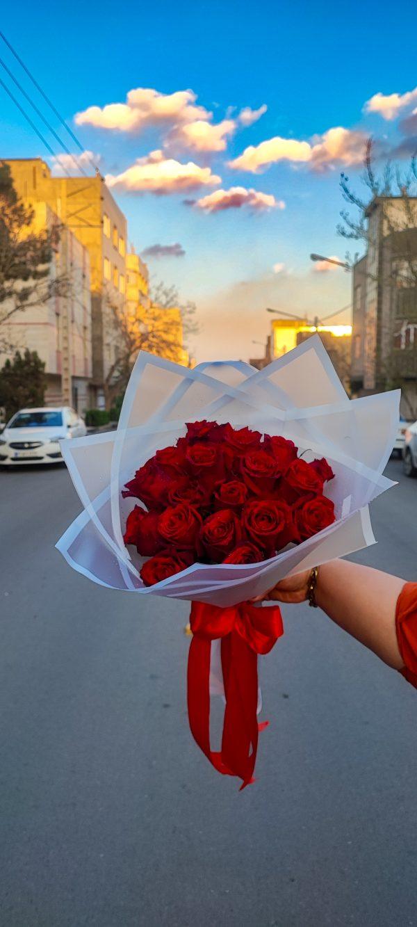 دسته گل 20 شاخه رز هلندی - Image 10