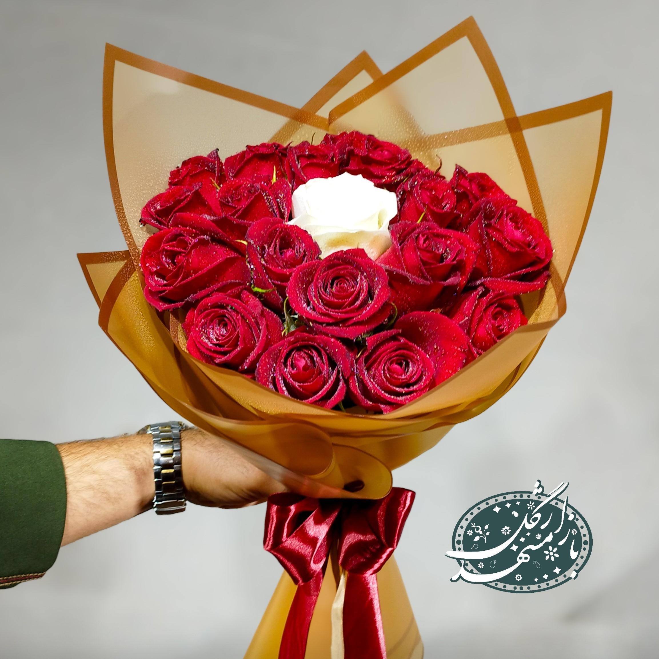 دسته گل رز گلفروشی مشهد